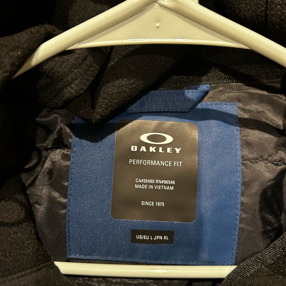 Oakley Performance Winter Jacket. Blue. Size Larg… - image 4